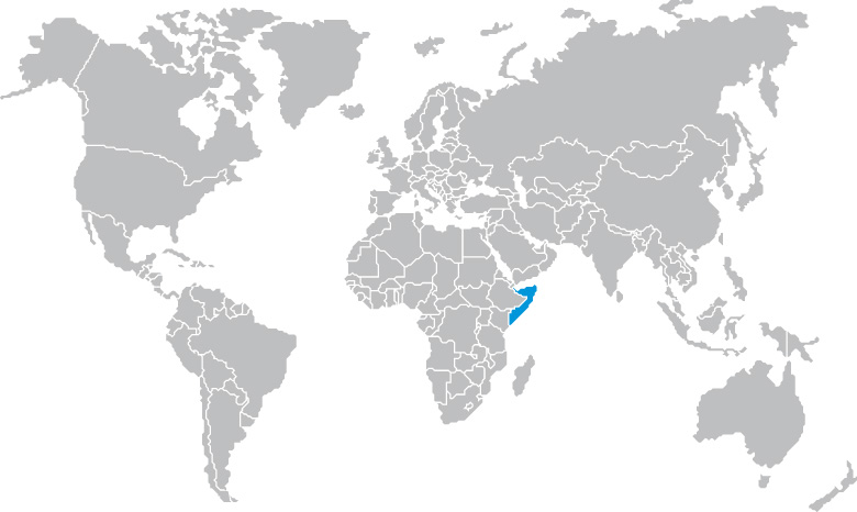 Eine Weltkarte. Somalia ist hervorgehoben.
